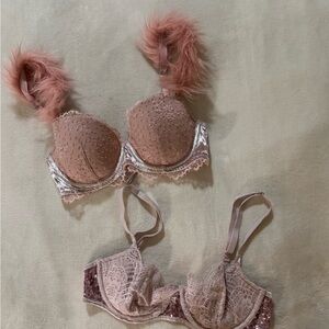 Victoria’s Secret Elegant Lace and Feather Trim Bra Set Bundle